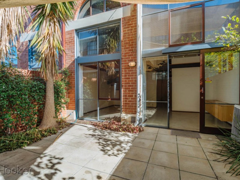 16 Glyde Street, East Perth WA 6004