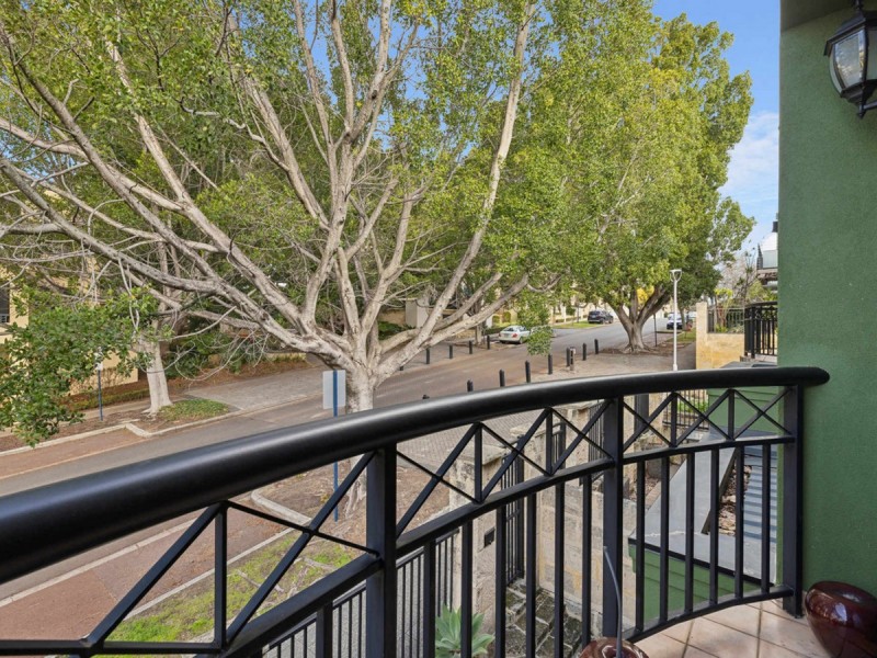 47B Trafalgar Road, East Perth WA 6004