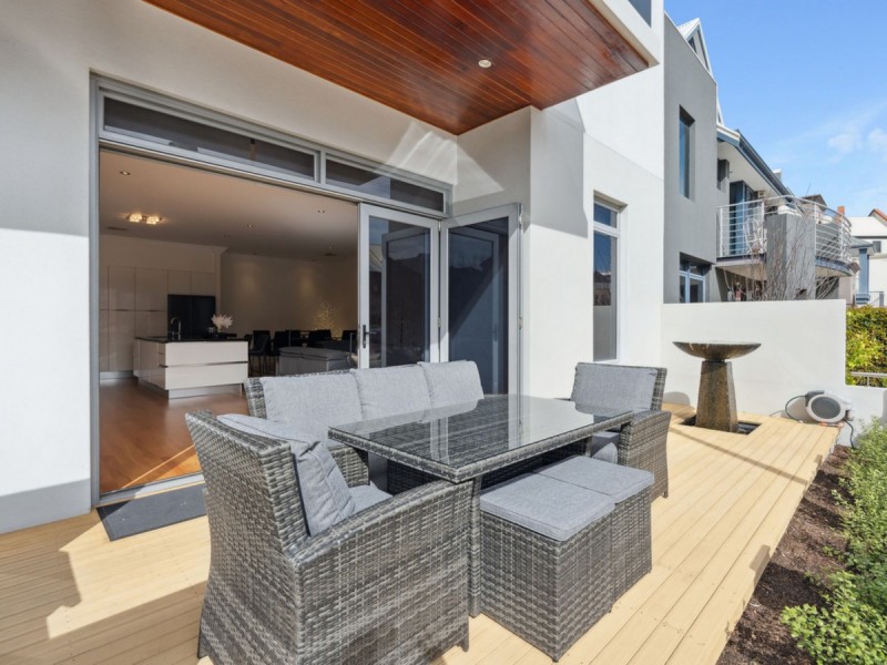 9 Old Belvidere Promenade, East Perth WA 6004