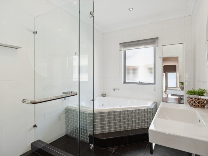 9 Old Belvidere Promenade, East Perth WA 6004