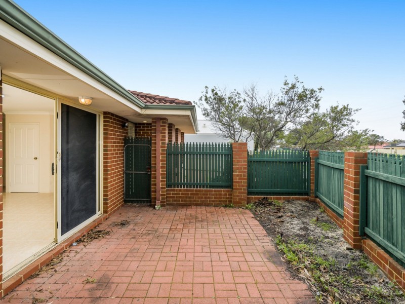 1/13 Gartrell Street, Midland WA 6056