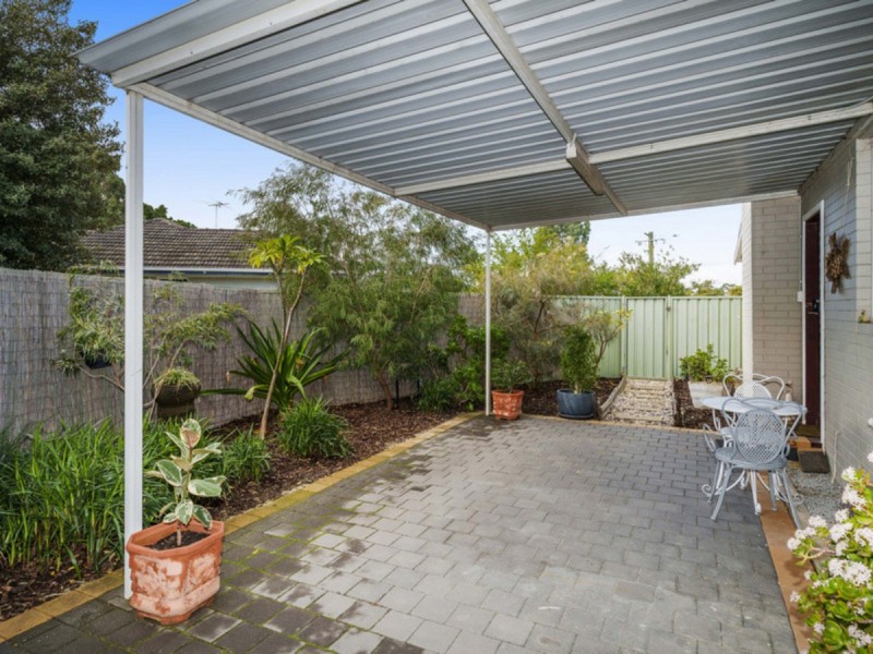 15 Wade Street, Embleton WA 6062