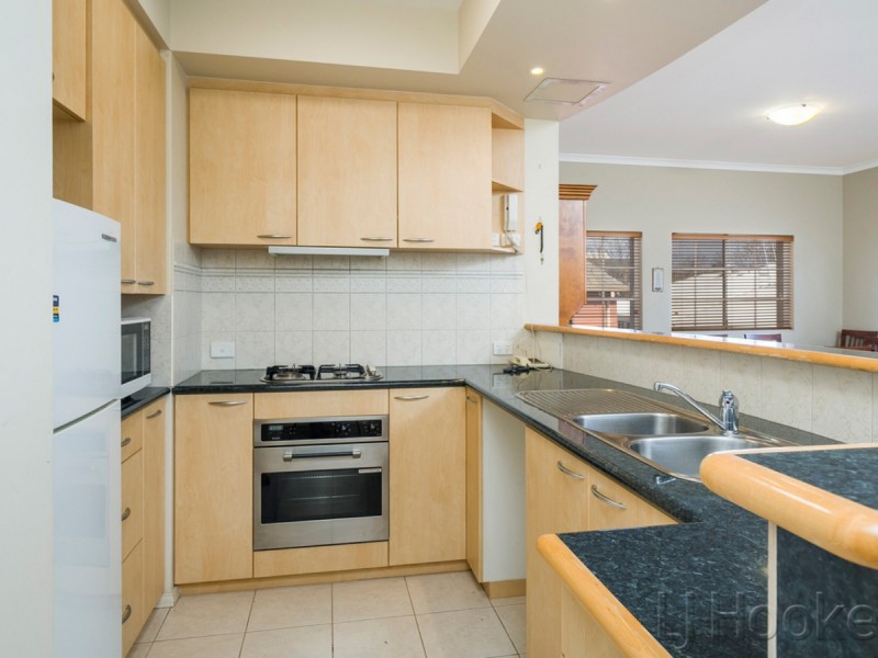 33/2 Mayfair Street, West Perth WA 6005