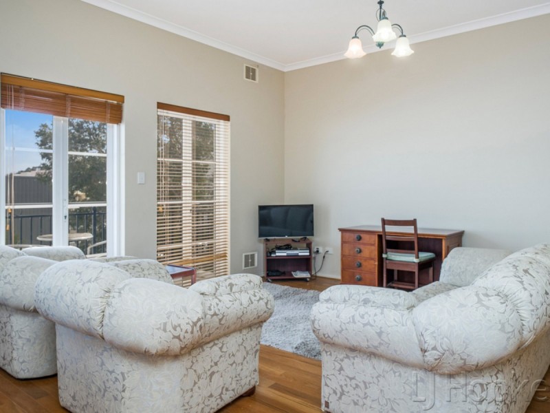 33/2 Mayfair Street, West Perth WA 6005