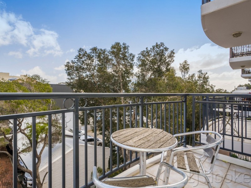 33/2 Mayfair Street, West Perth WA 6005