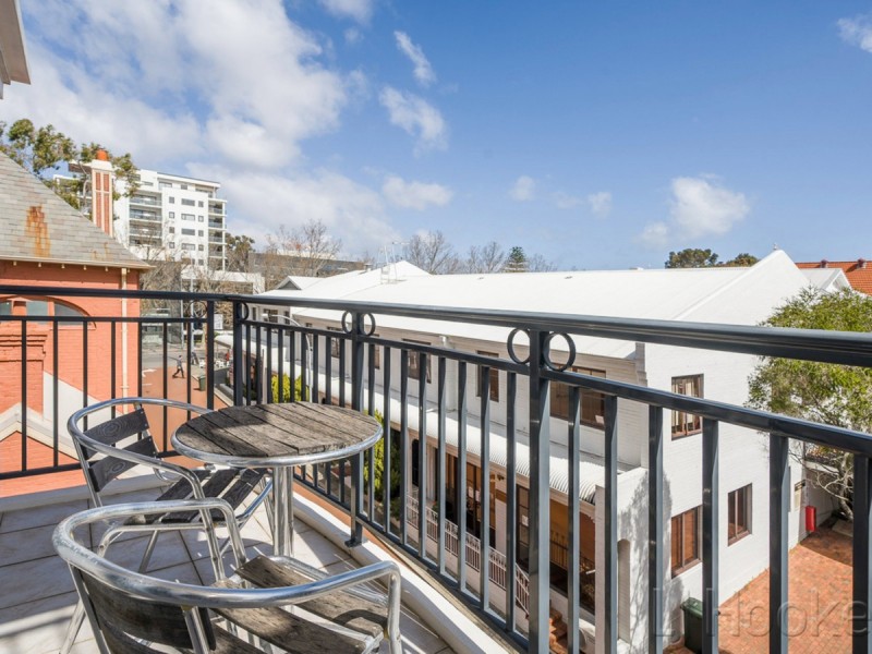 33/2 Mayfair Street, West Perth WA 6005