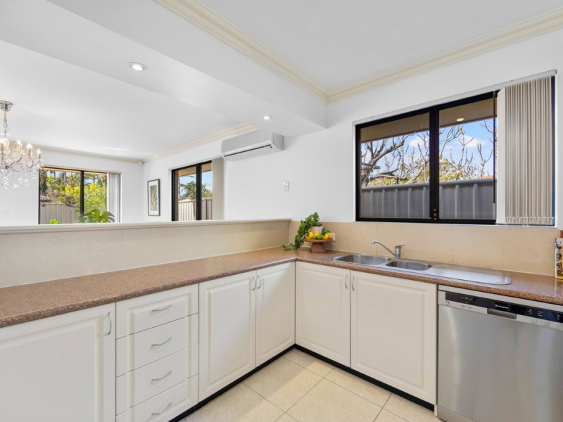 1/117 Beechboro Road South, Bayswater WA 6053