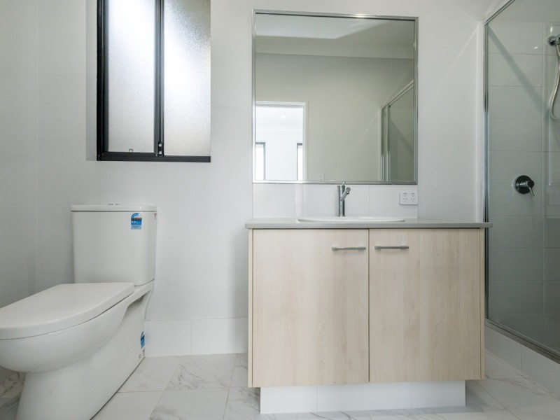 12 Pender Lane, Eglinton WA 6034