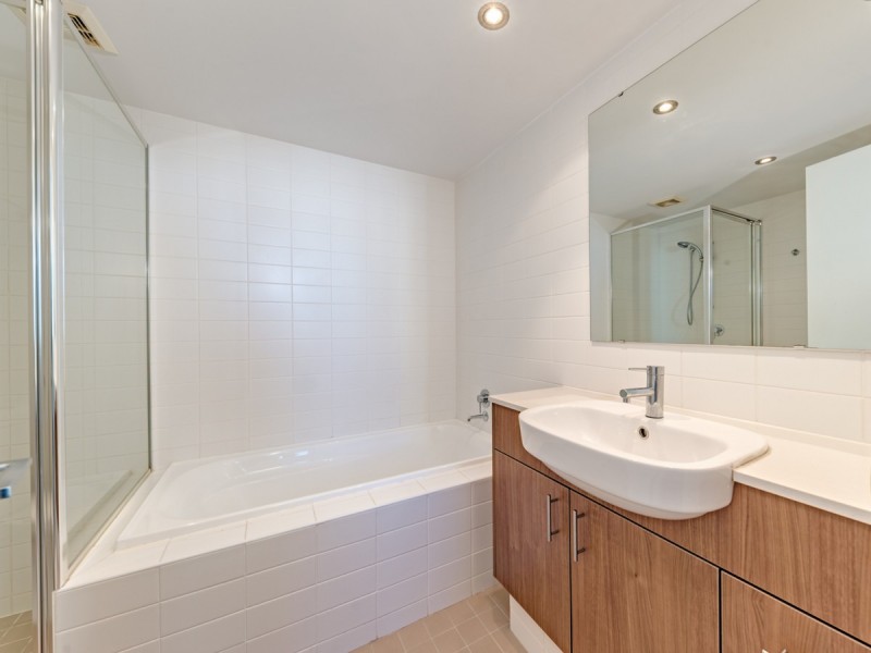 18/1 Douro Place, West Perth WA 6005