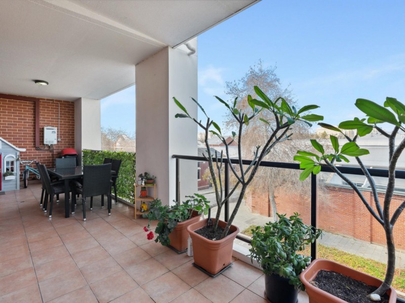 6/104 Brown Street, East Perth WA 6004