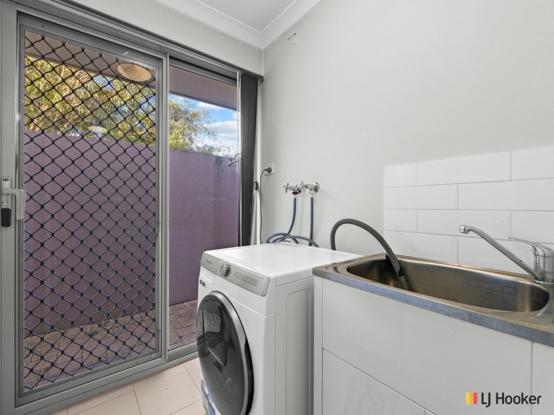 14/11 Brookland Street, Beckenham WA 6107