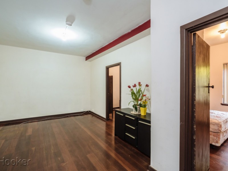 2/126 Terrace Road, Perth WA 6000