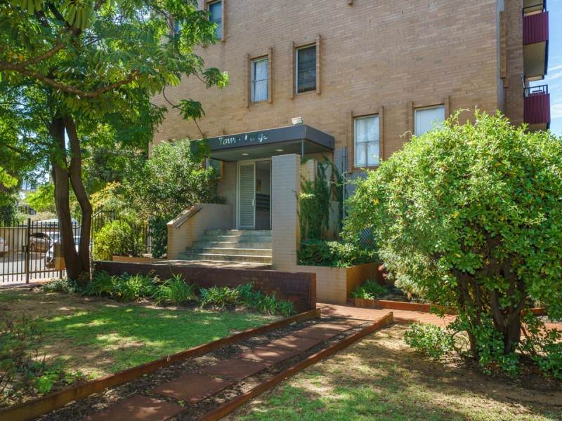 4/4 Bulwer Street, Perth WA 6000