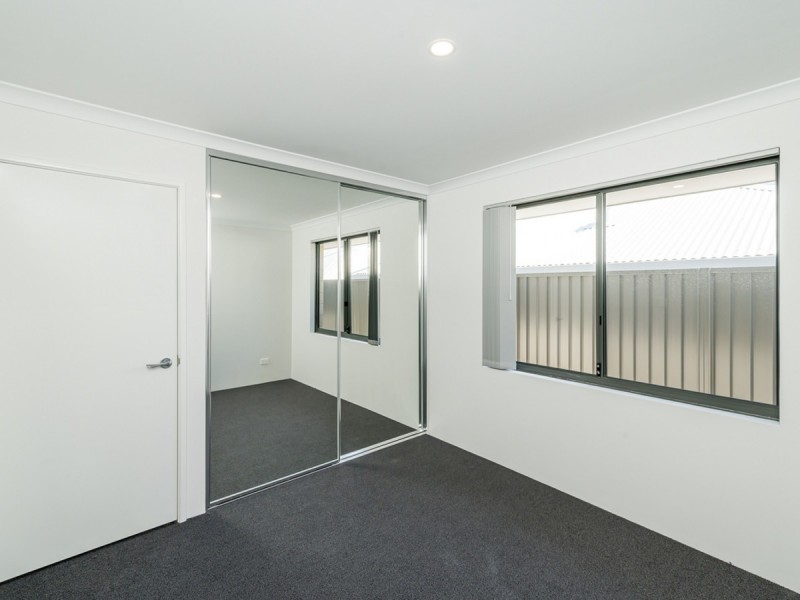 41 Butterleaf Avenue, Yanchep WA 6035