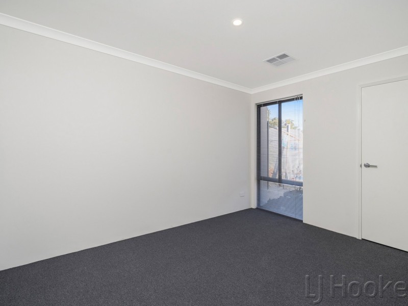 7 Draper Way, Ellenbrook WA 6069