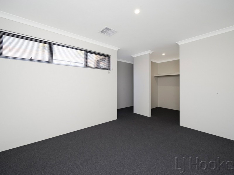 7 Draper Way, Ellenbrook WA 6069