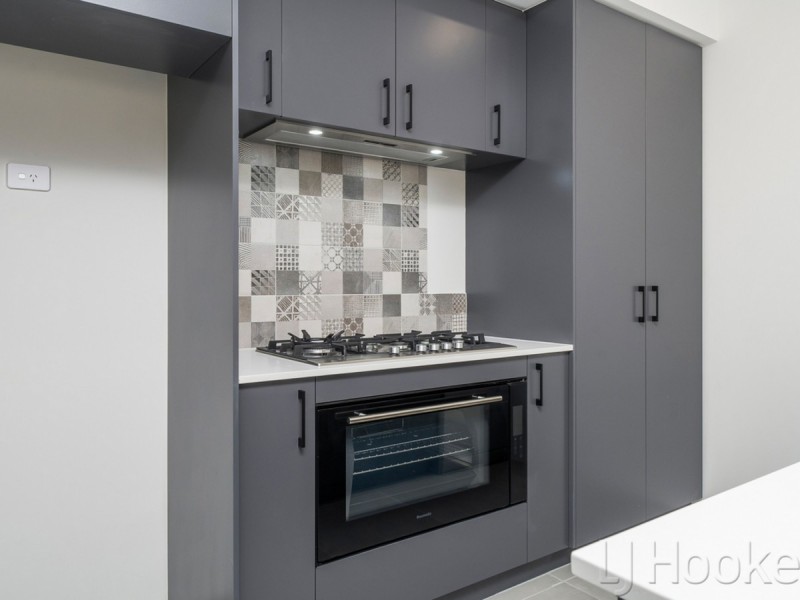 7 Draper Way, Ellenbrook WA 6069