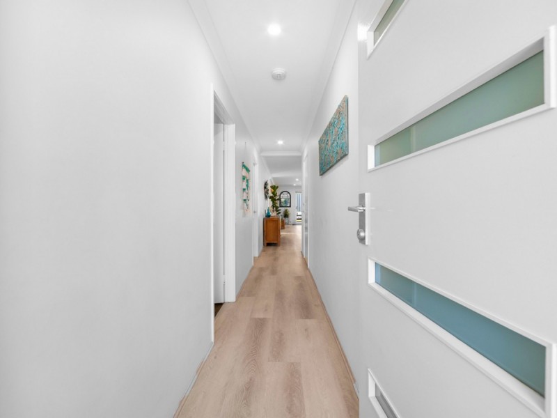 7 Durleigh Road, Aveley WA 6069