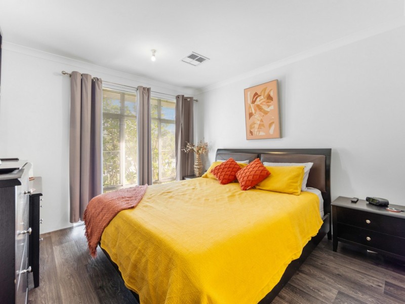 7 Durleigh Road, Aveley WA 6069