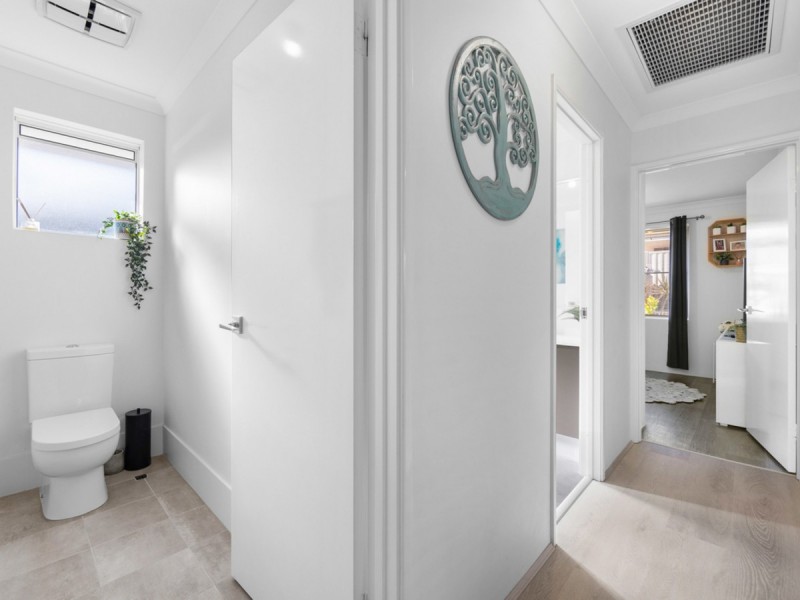 7 Durleigh Road, Aveley WA 6069