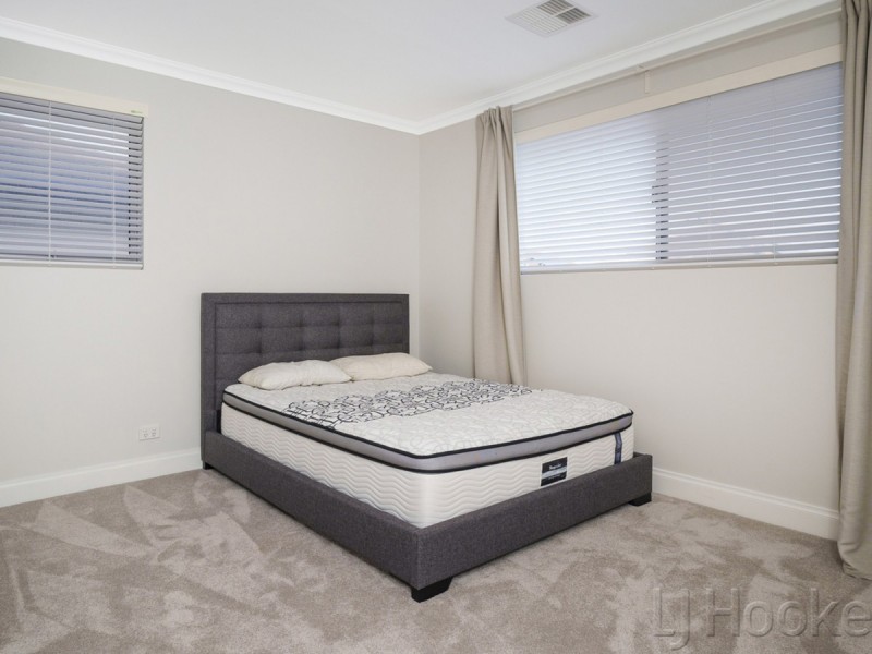 8 Apus Loop, Waterford WA 6152