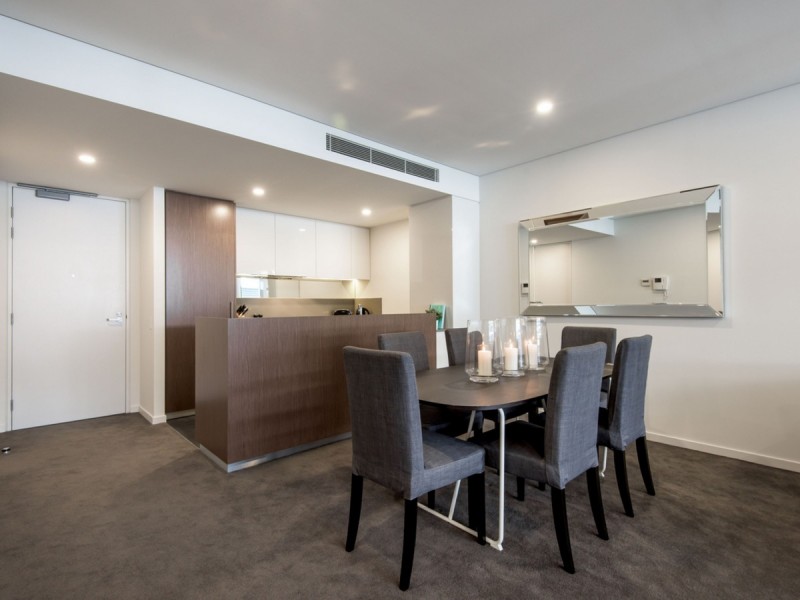 215/2 Moreau Parade, East Perth WA 6004