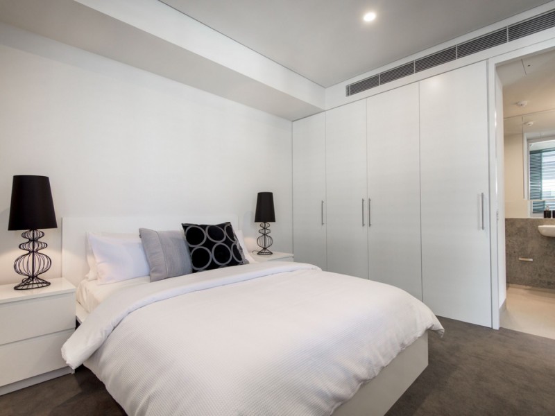 215/2 Moreau Parade, East Perth WA 6004