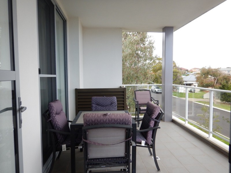 330a/2 Rutland Avenue, Lathlain WA 6100