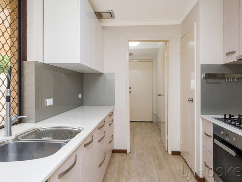24a Castlereagh Close, Willetton WA 6155