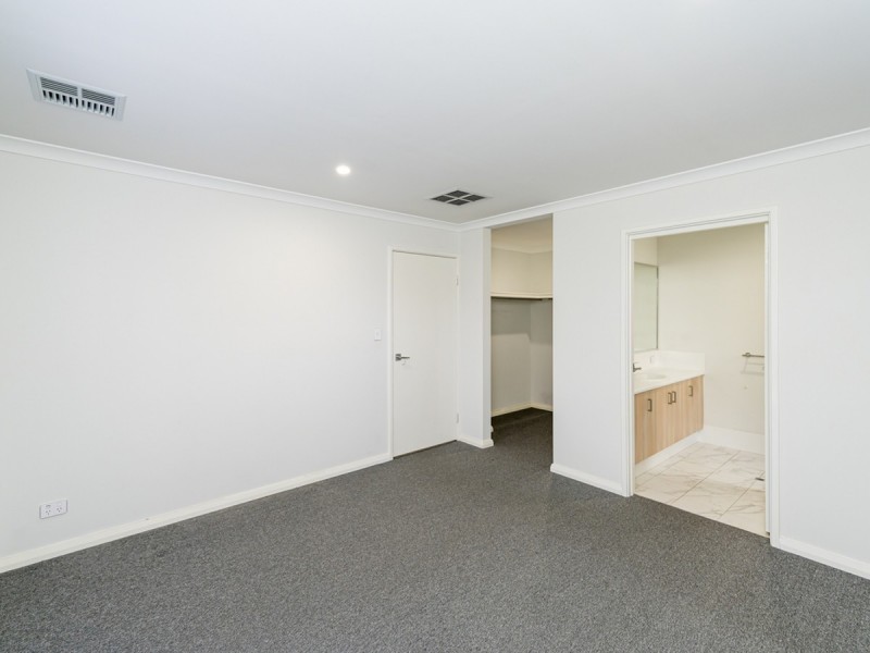 21A Hooson Way, Wilson WA 6107