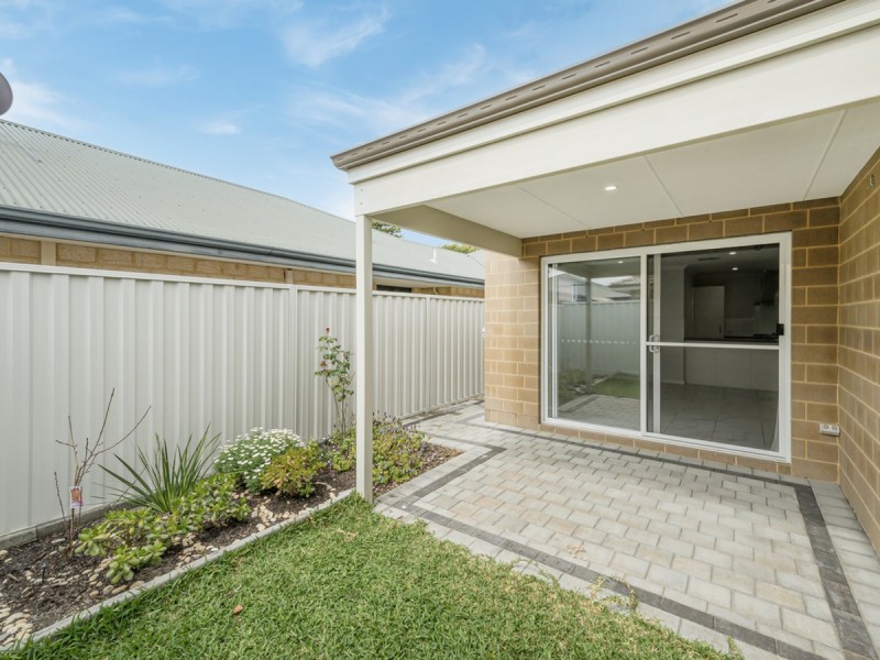 21A Hooson Way, Wilson WA 6107