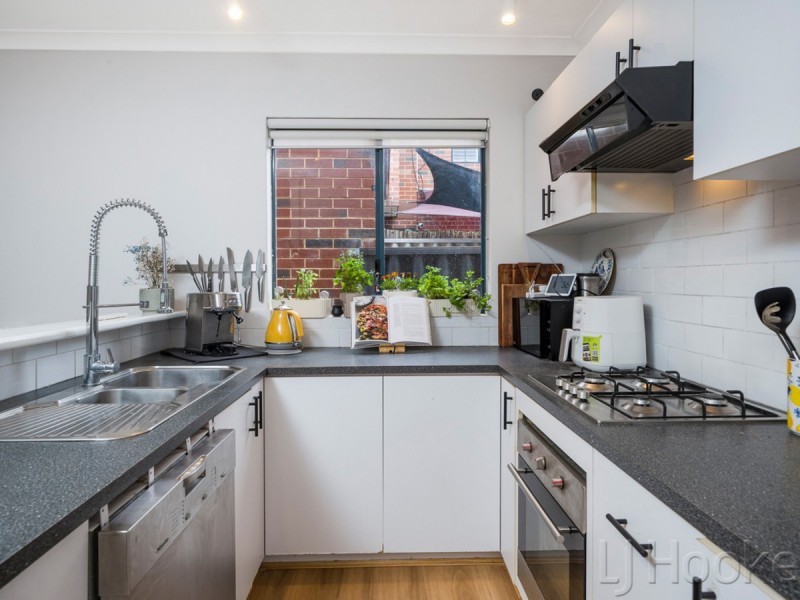 9 Chapman Street, Perth WA 6000