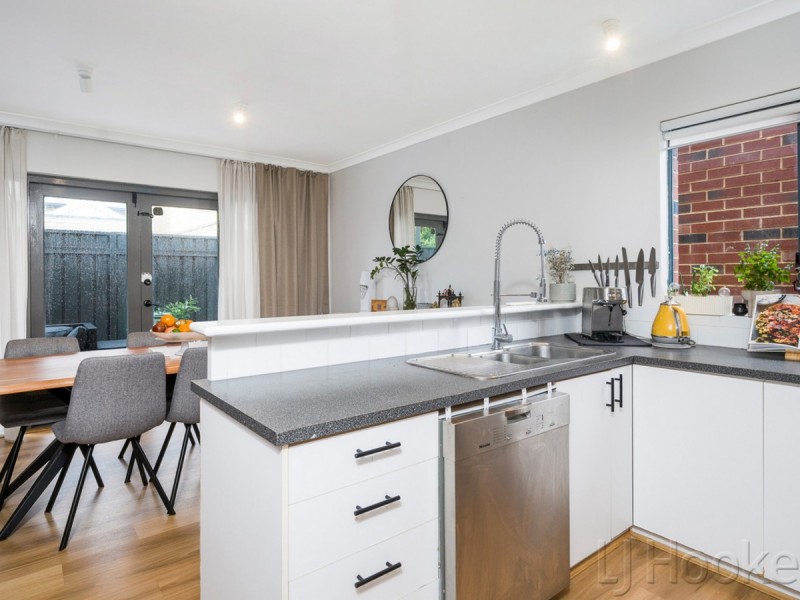 9 Chapman Street, Perth WA 6000