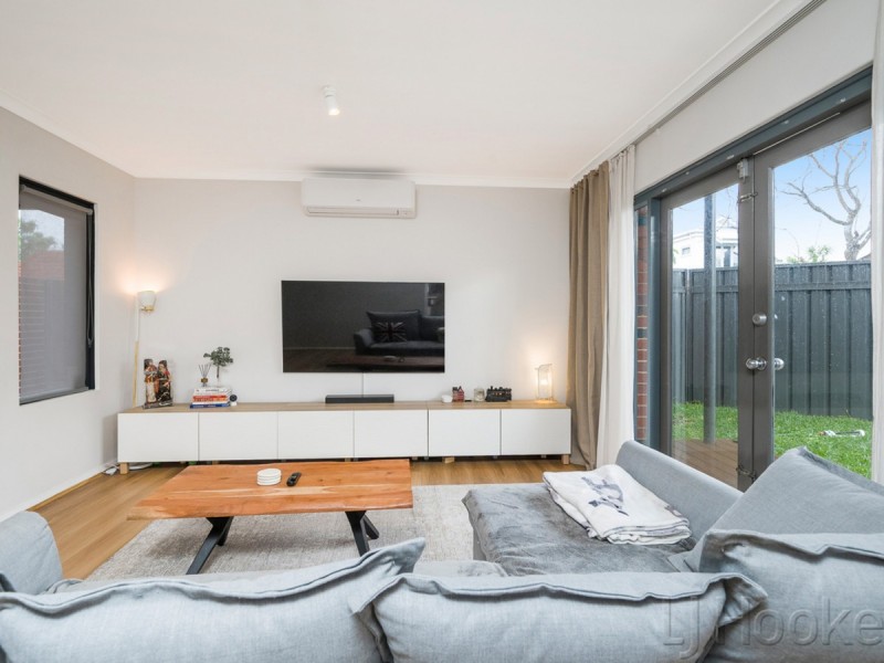 9 Chapman Street, Perth WA 6000