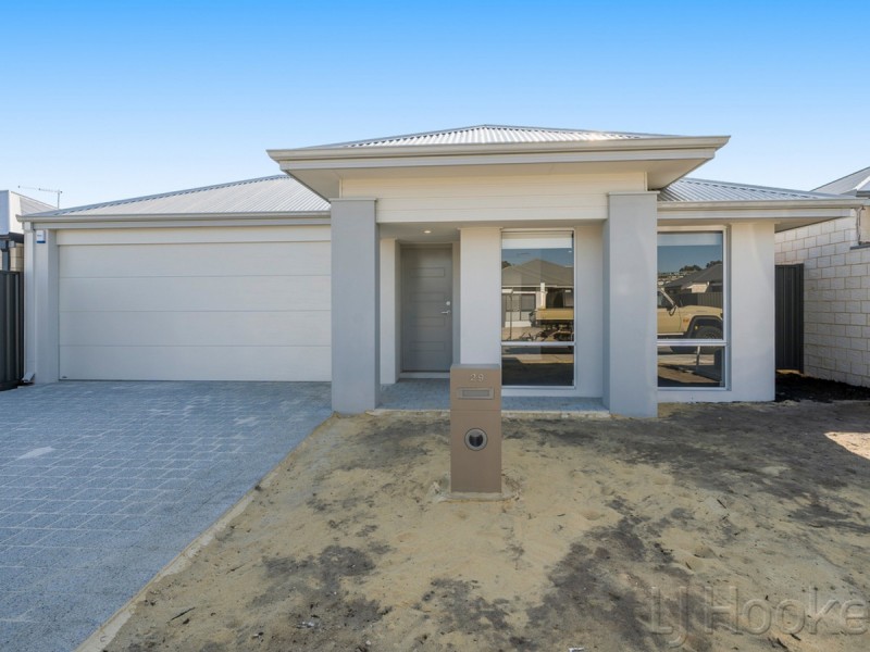 29 Carrington Road, Henley Brook WA 6055