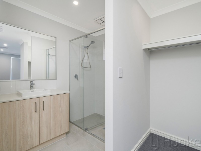 29 Carrington Road, Henley Brook WA 6055