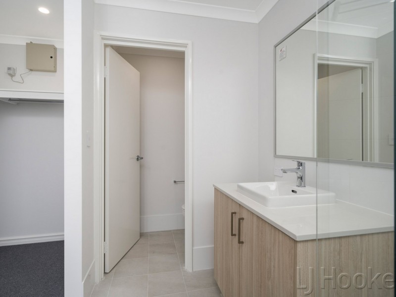 29 Carrington Road, Henley Brook WA 6055