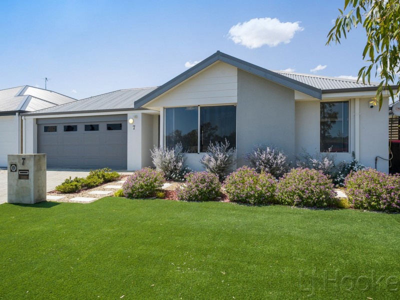 7 Greenpoint Way, Hilbert WA 6112