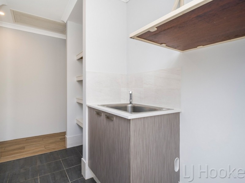 7 Greenpoint Way, Hilbert WA 6112