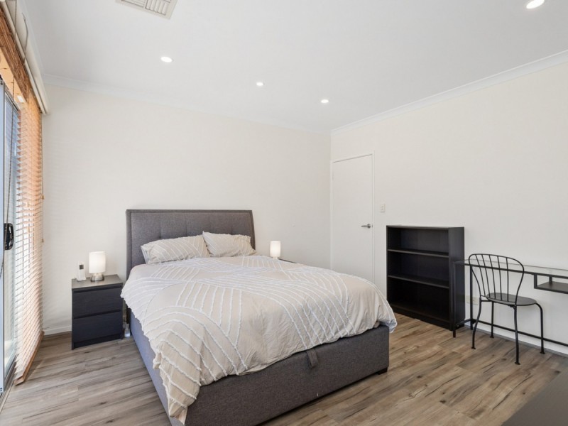 11/39 Simpson Street, Applecross WA 6153