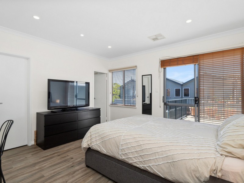 11/39 Simpson Street, Applecross WA 6153