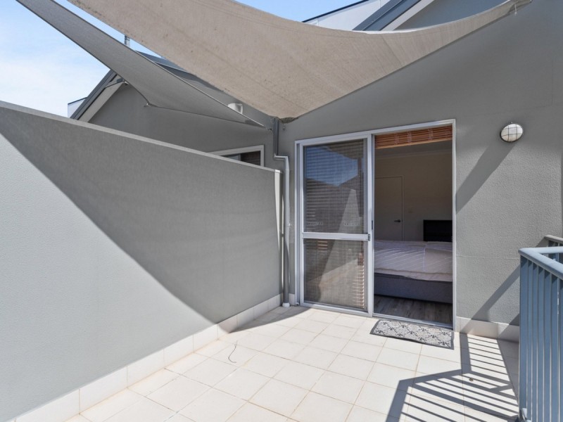 11/39 Simpson Street, Applecross WA 6153