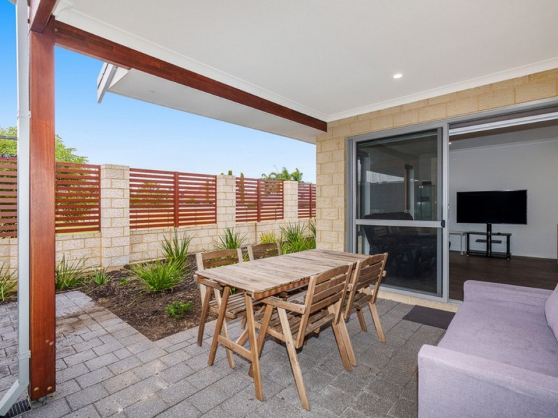 18 Gerygone Loop, East Cannington WA 6107