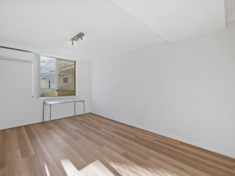 23/22 Nile Street, East Perth WA 6004