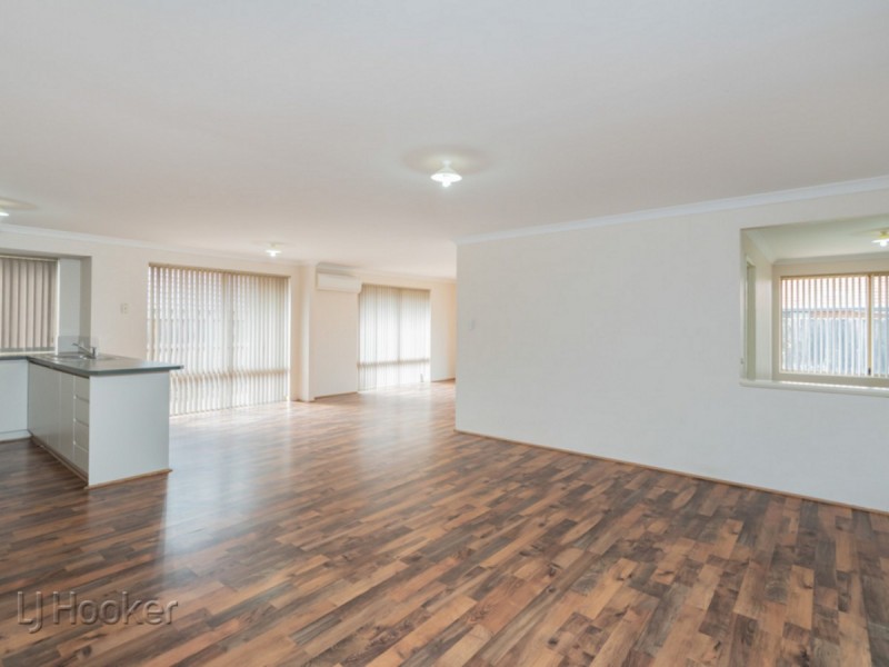 17 Westbrook Parade, Ellenbrook WA 6069