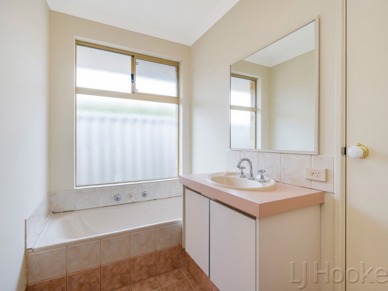 6/75-77 Hamilton Street, Cannington WA 6107