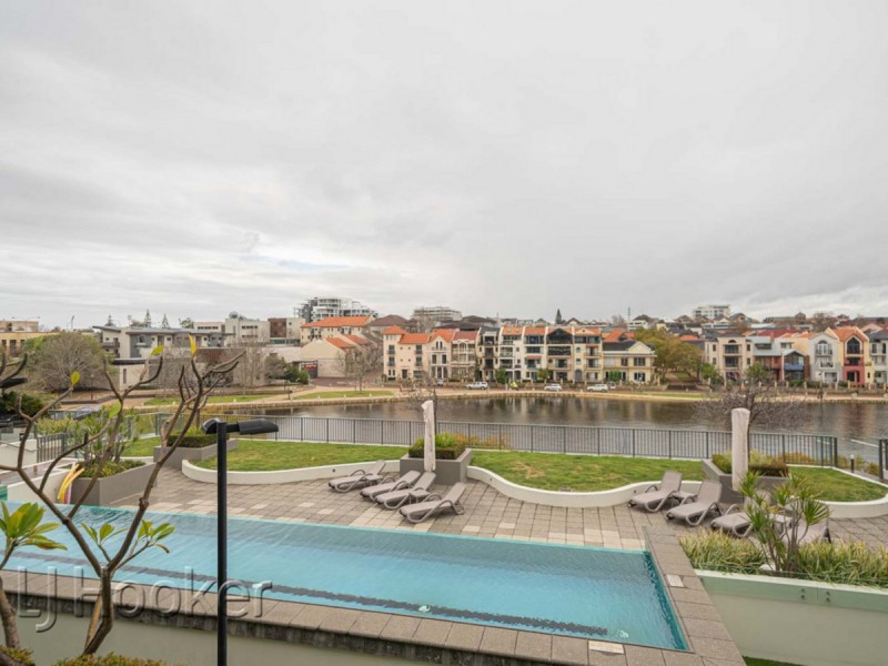 4/50 Royal Street, East Perth WA 6004