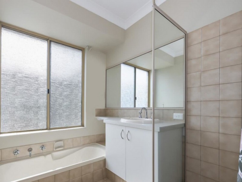 35 Constellation Drive, Ocean Reef WA 6027