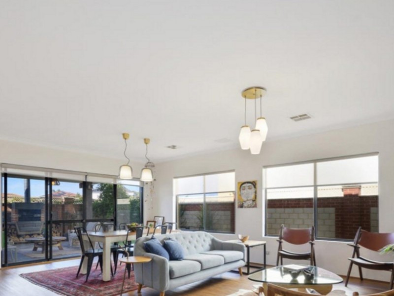 15 Sonnet Close, Woodlands WA 6018