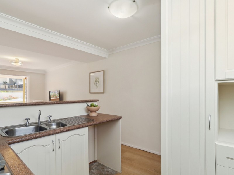 25/22 Nile Street, East Perth WA 6004